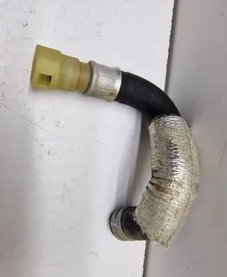 Ford Mustang VI Engine coolant pipe/hose FR3318K579AC