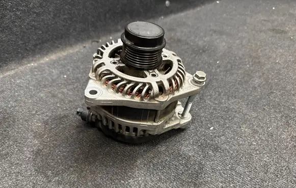 Ford Explorer VI Generator/alternator L1MT10300RB A003TV3881ZC