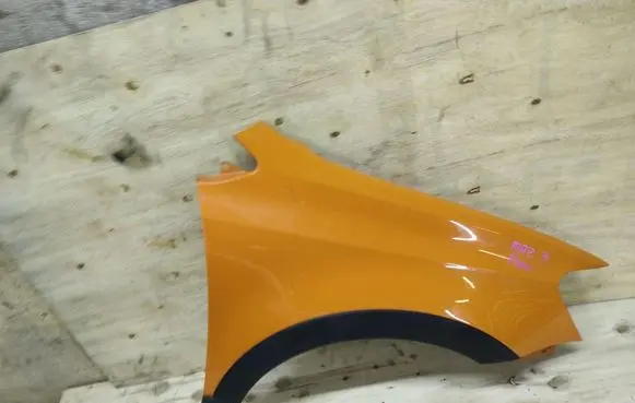 Volkswagen Polo V 6R Fender