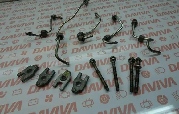 Renault Trafic III (X82) Fuel injectors set 