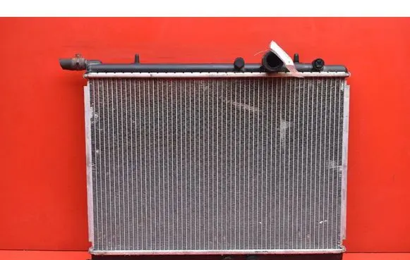 Peugeot 307 CC Coolant radiator 2002112