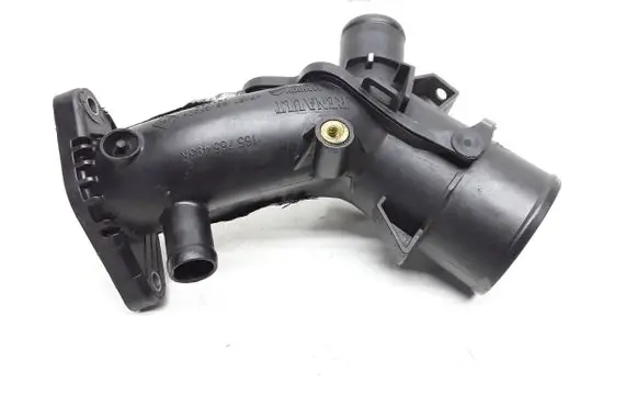 Mercedes-Benz A W176 Intercooler hose/pipe 165765493R