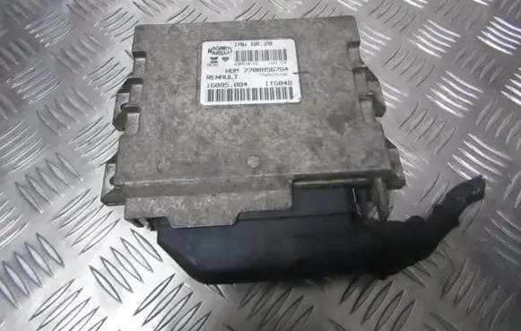 Renault Twingo I Engine control unit/module HOM7700856784 7700870156