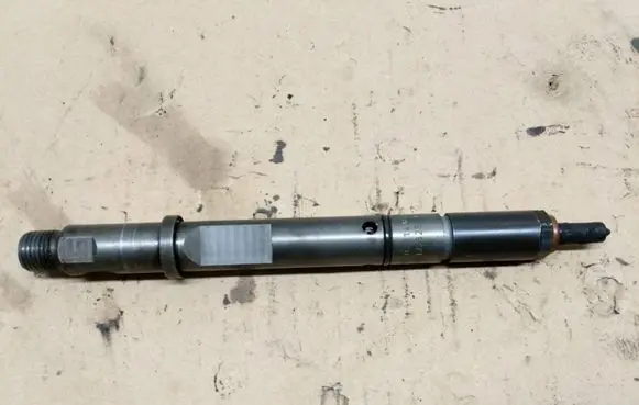Audi A6 S6 C5 4B Fuel injector 059130201A 0432133825
