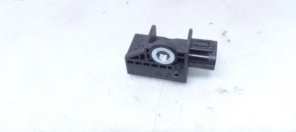 Honda CR-V Airbag deployment crash/impact sensor 77970SWAE113M4 5WK43786