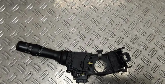 Toyota Verso Indicator stalk 0520017F421 H59