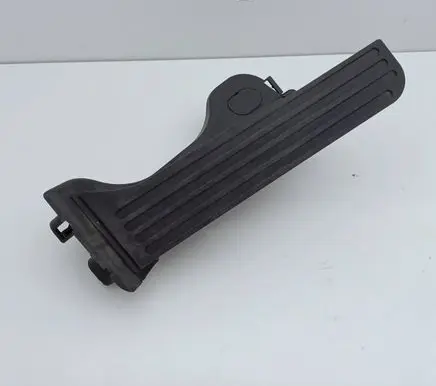Volkswagen PASSAT CC Accelerator throttle pedal 1K1721503L 6PV00860000