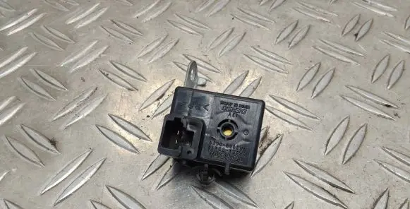 Toyota Corolla Verso AR10 Panel speaker 8665013010
