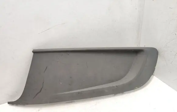Volkswagen Touran II Front bumper lower grill 1T0853665M
