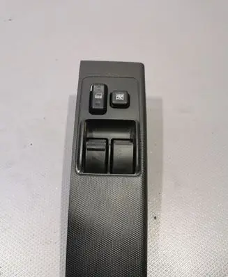 Toyota Corolla Verso AR10 Electric window control switch