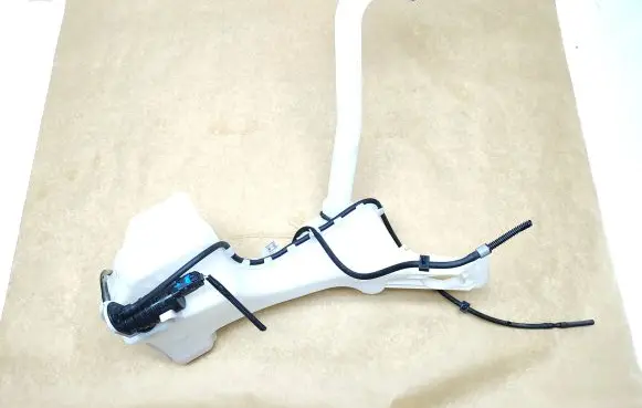 Renault Clio V Windshield washer fluid reservoir/tank 289103923R A3C0006750000 A3C0006760000