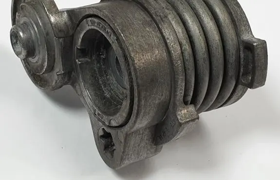 BMW 5 F10 F11 Timing belt tensioner 55381504