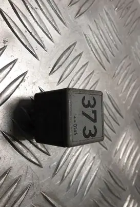 Audi A6 S6 C5 4B Other relay 8D0951253A