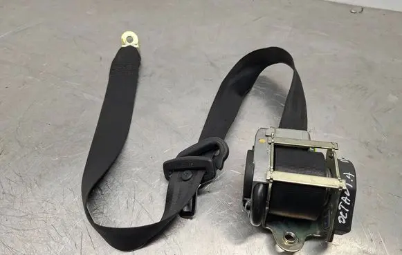Skoda Octavia Mk2 (1Z) Front seatbelt 1Z0857702A 602035600