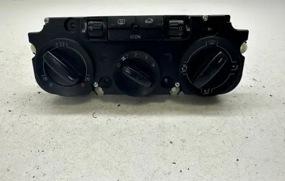 Volkswagen Golf V Climate control unit 1K0820047CS 5HB00871951