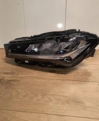 Skoda Superb B9 Headlight/headlamp 3P1941015 L991639