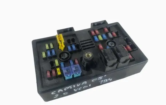 Chevrolet Captiva Fuse box set 9682108282