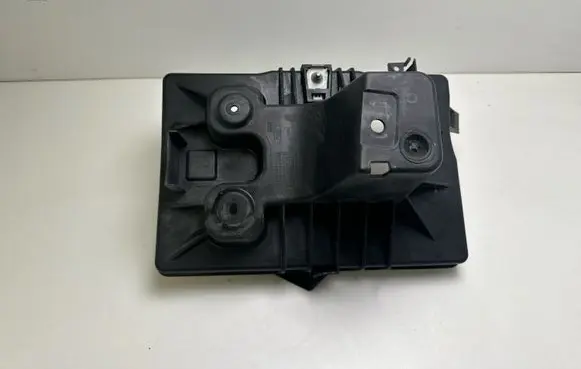 Ford Mustang V Battery tray AR3310723AC