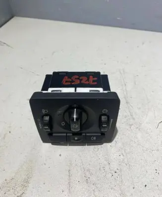 Volvo V50 Light switch 30739298 05W45T 10296