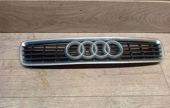Audi A4 S4 B5 8D Front grill 8D0853651R