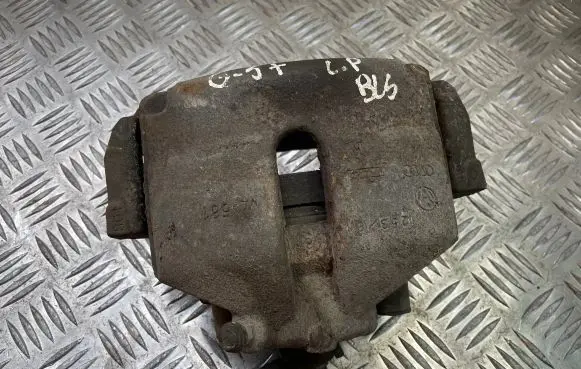 Volkswagen Golf Plus Front brake caliper