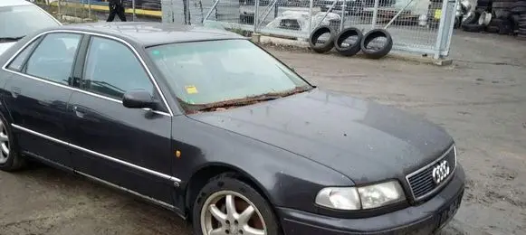 Audi A8 S8 D2 4D Door (2 Door Coupe) brak