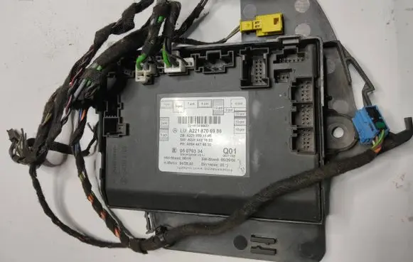 Mercedes-Benz S W221 Door control unit/module A2218706986 05079334