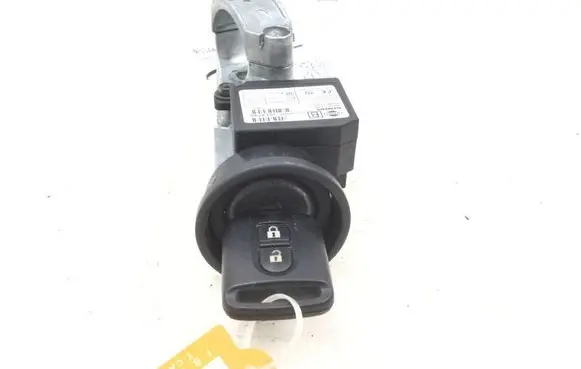 Nissan X-Trail T30 Ignition lock 