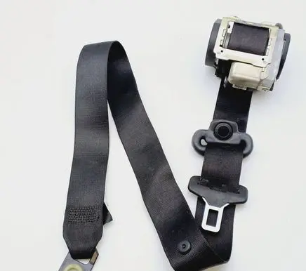 Front seatbelt