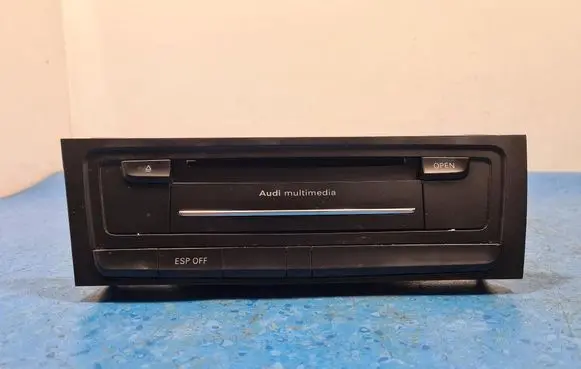 Audi A4 S4 B8 8K Radio/GPS head unit trim 8T1035652D