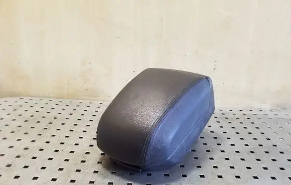 Chevrolet Captiva Armrest