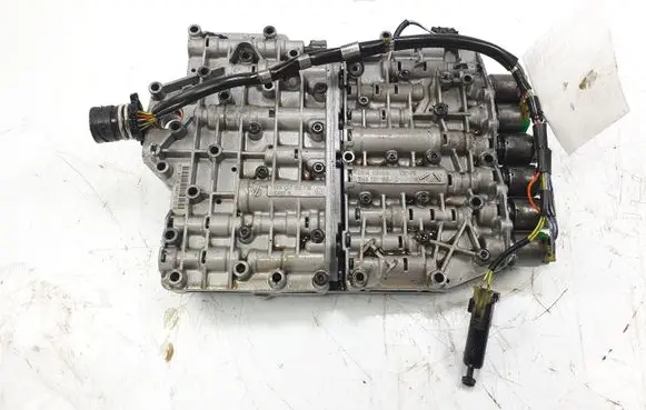 Volkswagen PASSAT B5.5 Gearbox control unit/module 1060427138 SKRZYNI