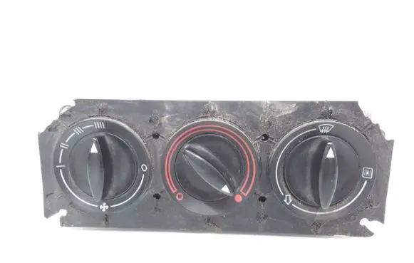 Audi A4 S4 B5 8D Climate control unit