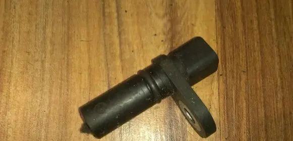 Ford Mondeo MK II Camshaft position sensor f43e6c315ac