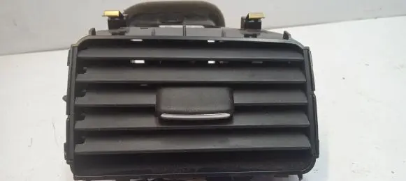 Volkswagen Touareg II Dashboard side air vent grill/cover trim 7P2819704