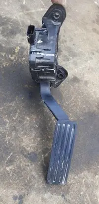 Ford Ranger Accelerator throttle pedal AB399F836AC