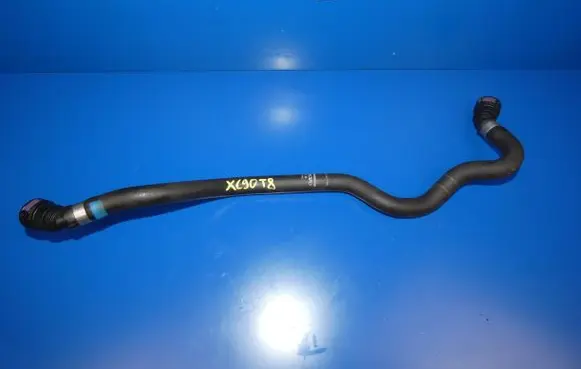 Volvo XC90 Engine coolant pipe/hose 31339396