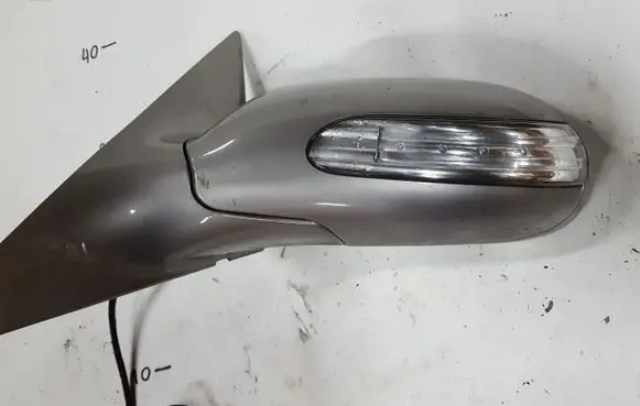 Mercedes-Benz SLK R171 Front door electric wing mirror 