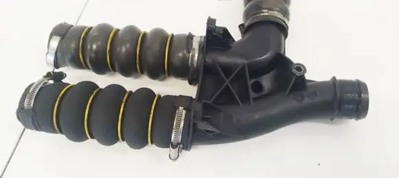 Peugeot 3008 I Intercooler hose/pipe 9686523980 9685598280