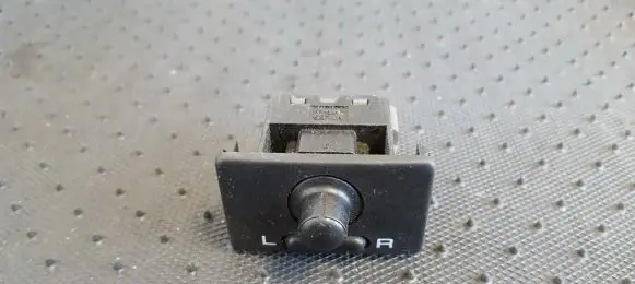 Nissan Almera Wing mirror switch
