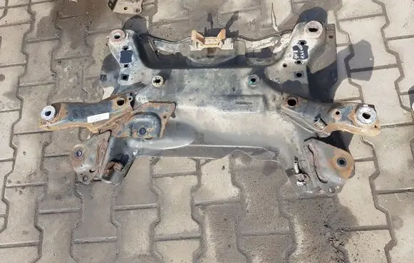 Peugeot 508 Front subframe