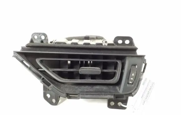 Toyota RAV 4 (XA50) Dashboard side air vent grill/cover trim 55650-42080