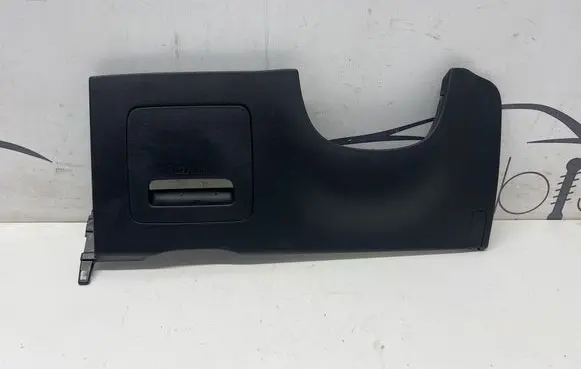 KIA Sorento IV Dashboard lower bottom trim panel 84750P2010