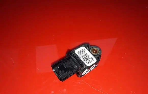 Toyota Auris 150 Airbag deployment crash/impact sensor 8983102080 2809177953