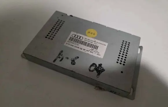 Audi Q7 4L Comfort/convenience module 4e0910563c