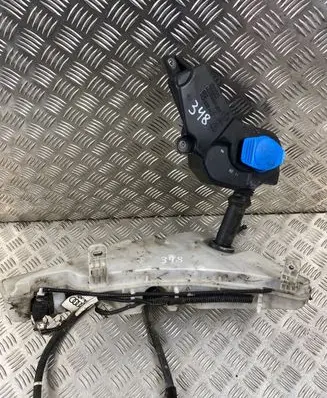 Audi A6 S6 C7 4G Windshield washer fluid reservoir/tank 4G8955451D