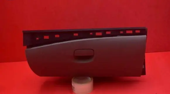 Renault Megane III Glove box 681080009R