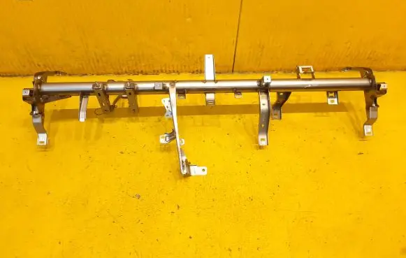 Citroen DS7 Crossback Dashboard cross member/frame bar 