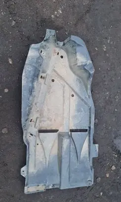 BMW X3 E83 Engine splash shield/under tray 51713400039