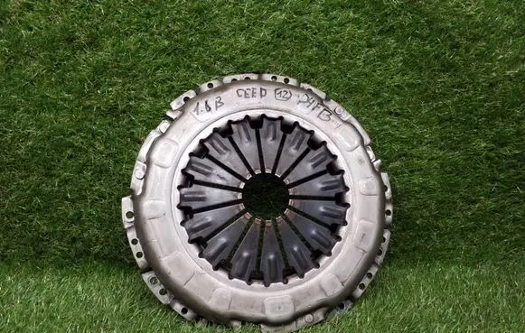 KIA Ceed Pressure plate 124069710